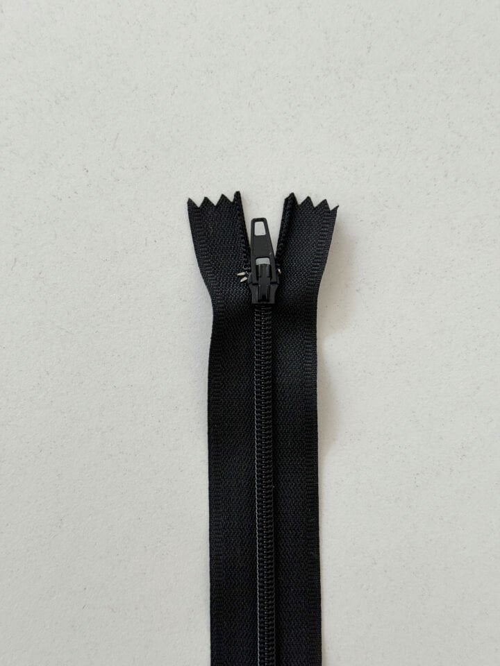 18cm Fermuar Siyah