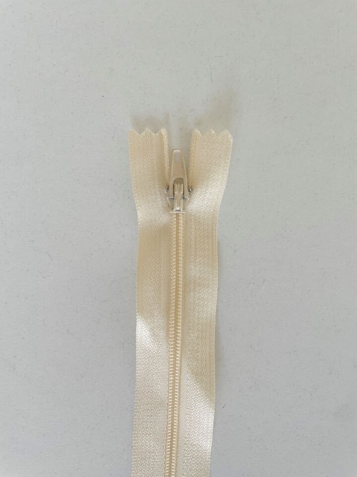 40cm Fermuar Koyu Ekru