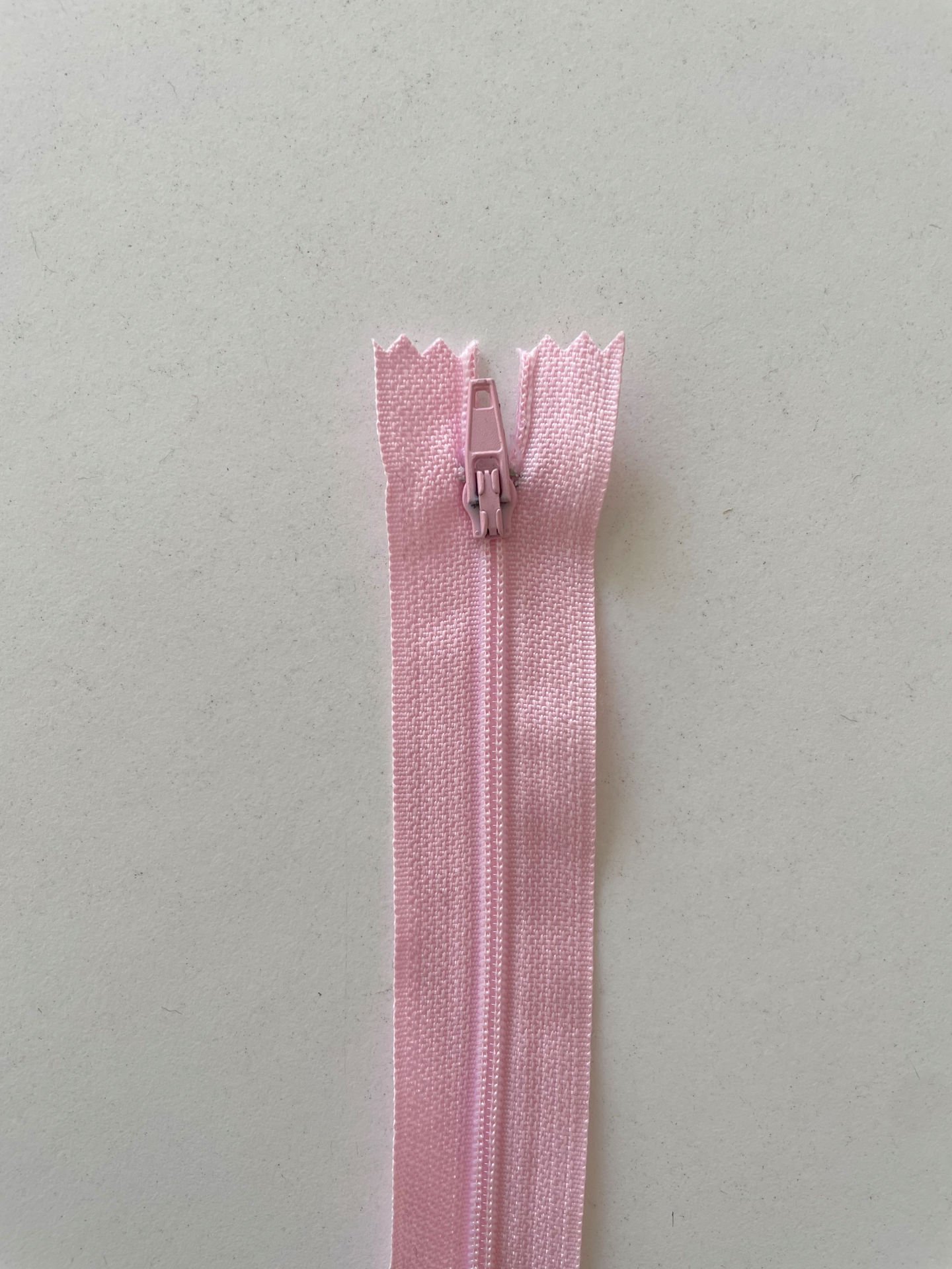 40cm Fermuar Açık Pembe