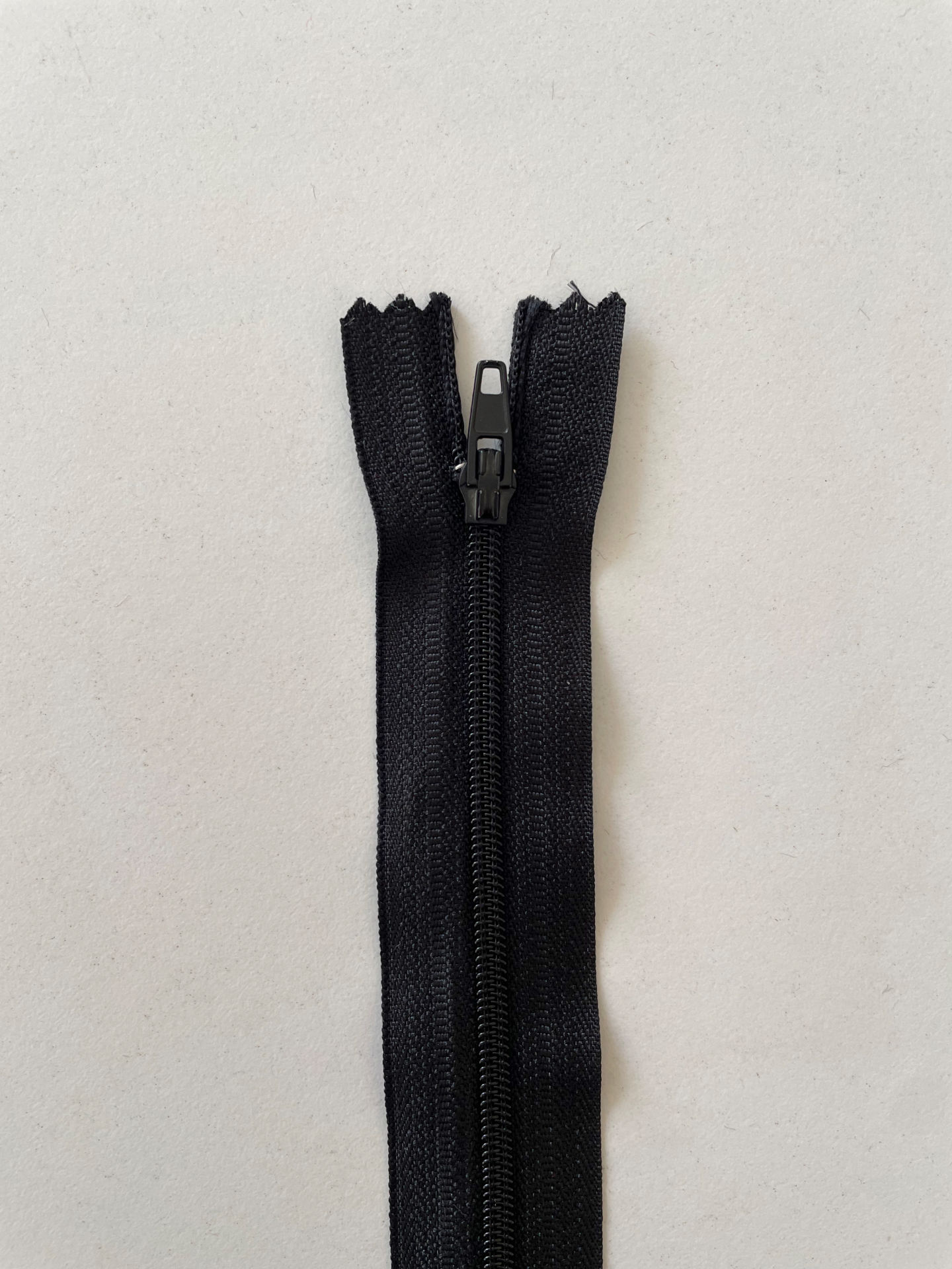 40cm Fermuar Siyah