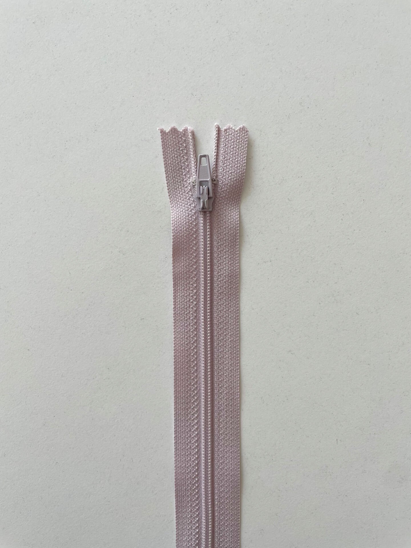 50cm Fermuar Lila