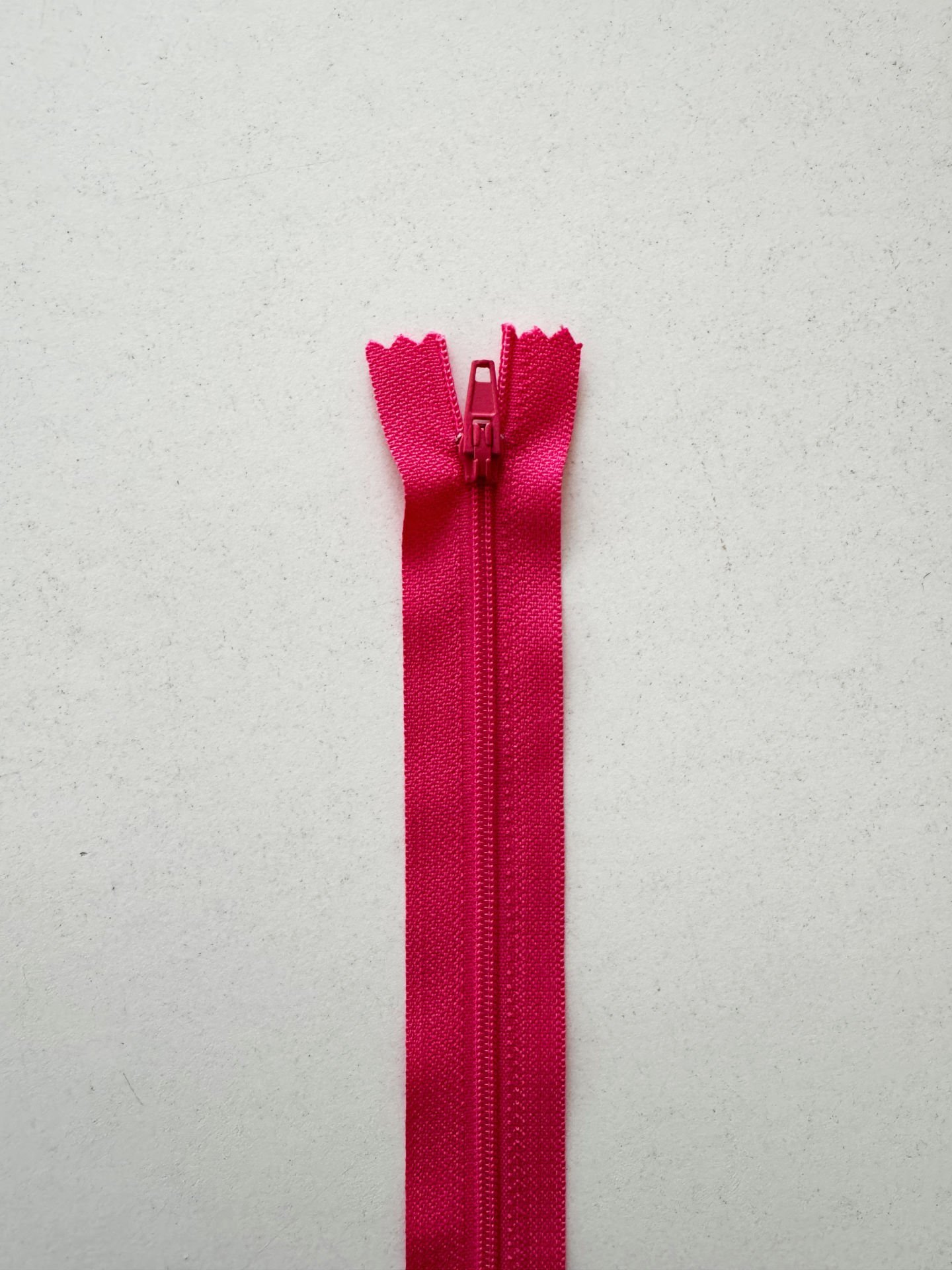 50cm Fermuar Koyu Fuşya
