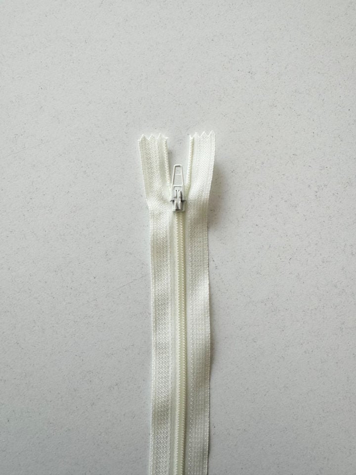 40cm Fermuar Açık Ekru