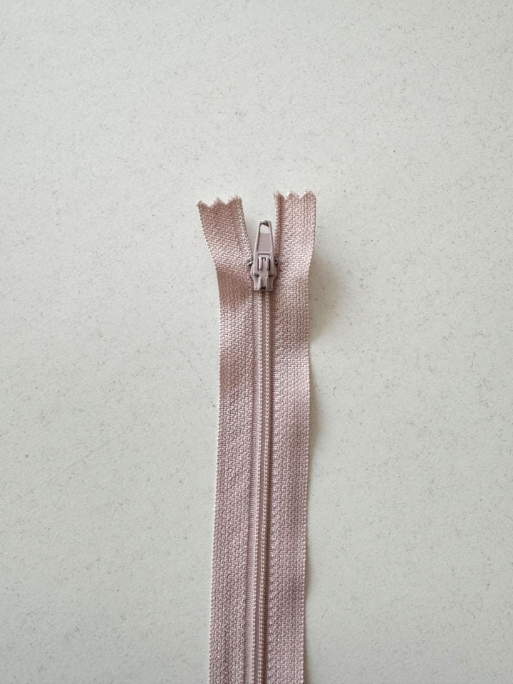 40cm Fermuar Lila