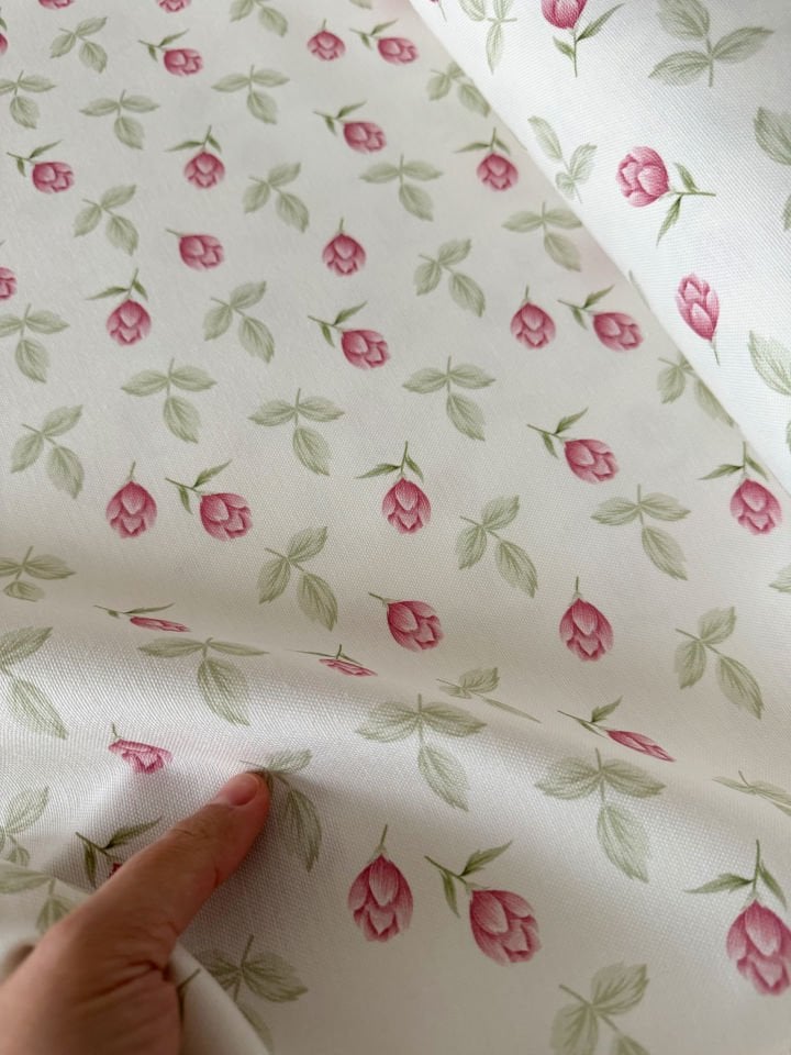 Pembe Çiçek Duck Kumaş (Yarım Metre)