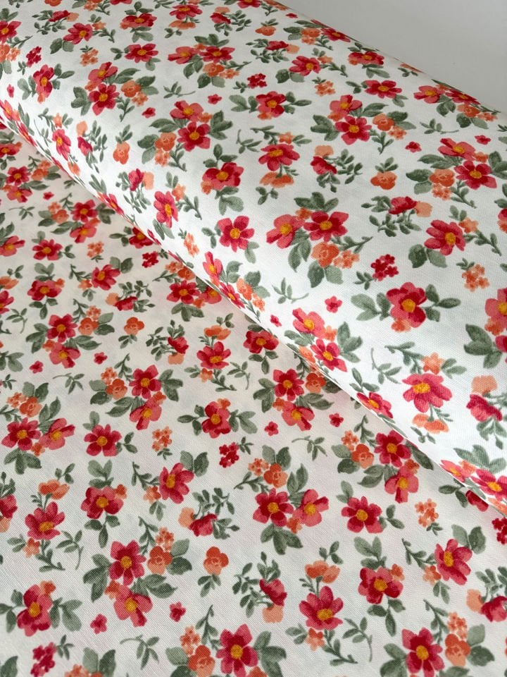 Somon Çiçekler Duck Kumaş (Yarım Metre)