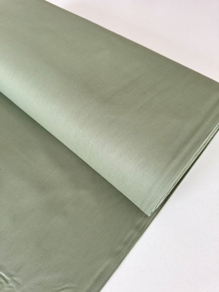 Pastel Yaprak Yeşili Poplin Kumaş (Yarım Metre)