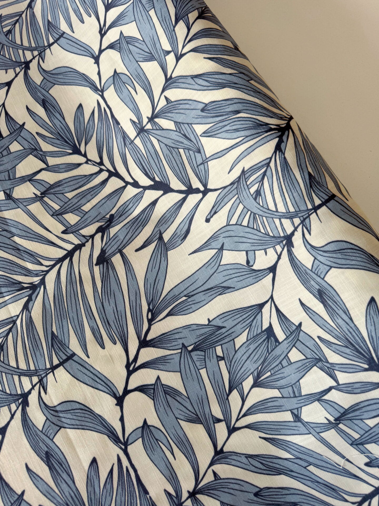 Mavi Yapraklar Pamuk Keten (Yarım Metre)