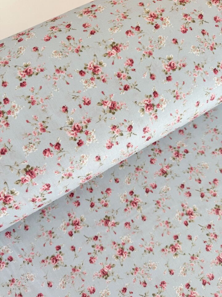 Vintage Güller Mavi Poplin kumaş (Yarım Metre)