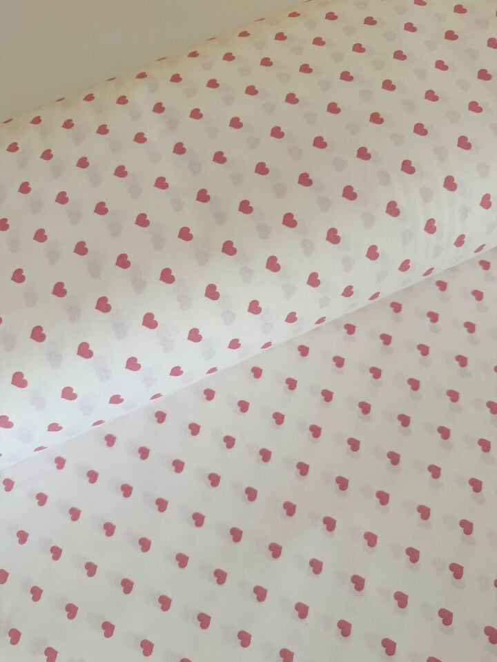 Pembe Kalpler Poplin Kumaş (Yarım Metre)