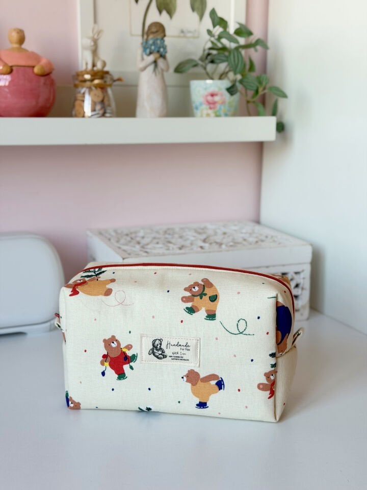 Sevimli Ayıcık Kutu Çanta